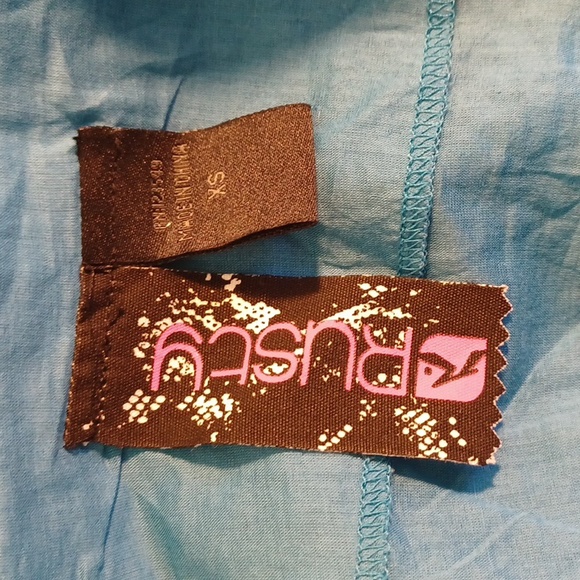 NEW! Rusty brand embroidered top in blue (5354) - Picture 5 of 8